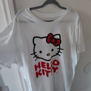 2x hello kitty tshirt